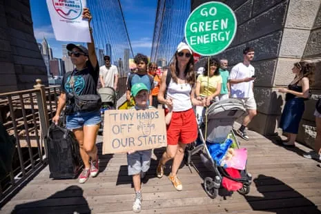 Solar Sunday: American Environmental Activists will Gather for Clean Energy Amid Regulatory Rollbacks