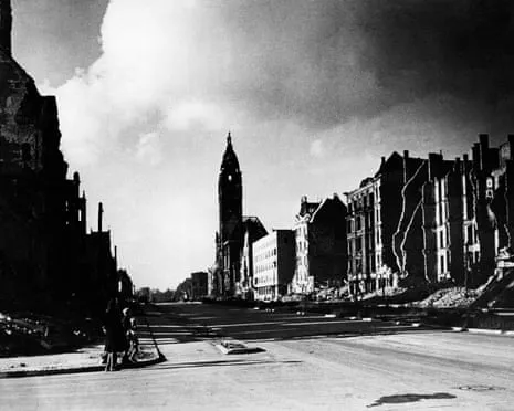 The Circle of Traitors: An Engrossing Story of German Resistance