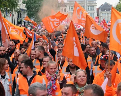 Countrywide Walkout Demonstrations Sees Hundreds of Thousands Taking to the Streets Across France